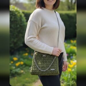 Handmade crocheted shoulder and crossbody bag removable straps olive green.